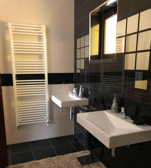 אנסיאו Private Pool & House - Serenity Villa מראה חיצוני תמונה