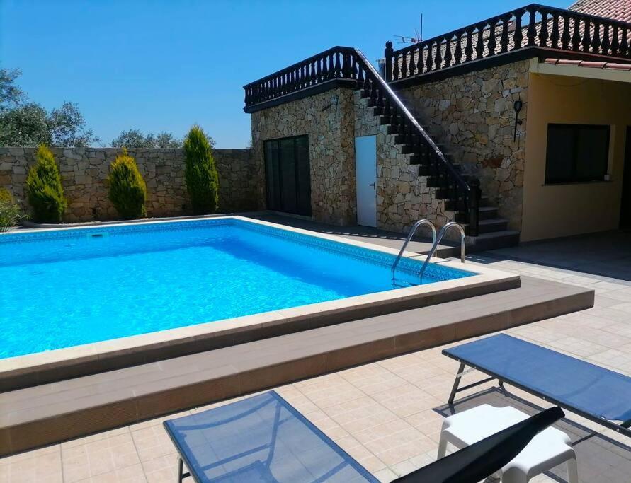 אנסיאו Private Pool & House - Serenity Villa מראה חיצוני תמונה